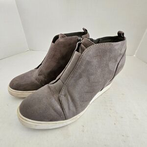 Eva & Zoe Wynn Ankle Boots Women's 8 Gray Suede Zip-Up